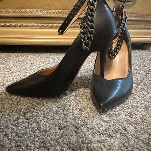 Jessica Simpson Black Chain Accent Heels